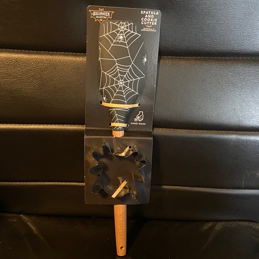 🧡 spider spatula and cookie cutter set